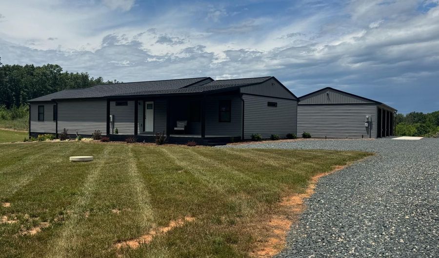 3941 Promise Land Rd, Appomattox, VA 24522 - 3 Beds, 2 Bath