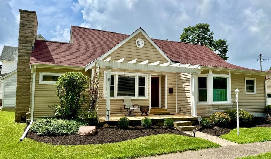 505 Edgewood Dr, Batesville, IN 47006 - 4 Beds, 4 Bath
