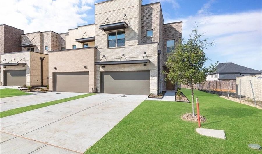 1050 Maverick Dr, Allen, TX 75013 - 3 Beds, 3 Bath