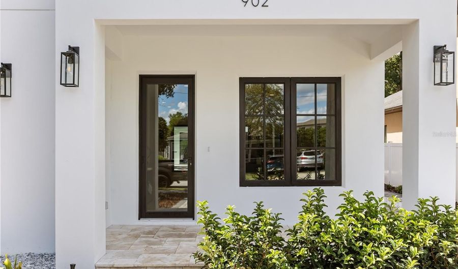 902 SHADY LANE Dr, Orlando, FL 32804 - 5 Beds, 5 Bath