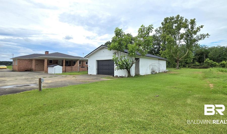 558 Stanton Rd, Atmore, AL 36502 - 4 Beds, 3 Bath