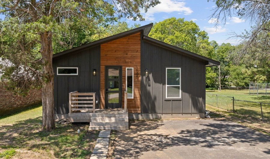 1005 F SW St, Ardmore, OK 73401 - 3 Beds, 2 Bath