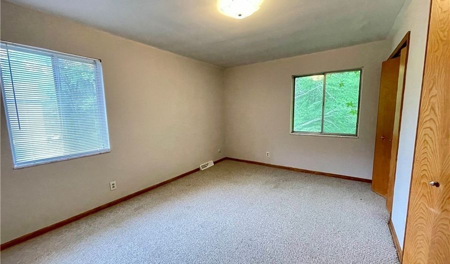 1858-1856 Cromwell Dr 1856, Akron, OH 44313 - 2 Beds, 1 Bath