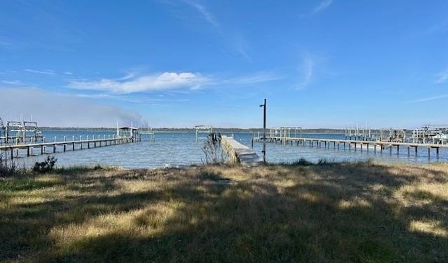 1464 Alligator Dr, Alligator Point, FL 32346 - 3 Beds, 2 Bath