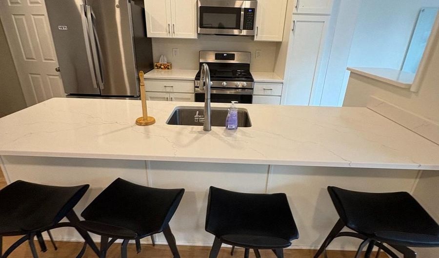 3729 RESERVOIR Rd NW, Washington, DC 20007 - 6 Beds, 3 Bath
