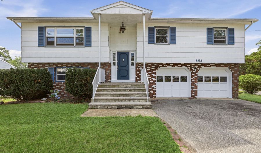 853 Neptune Ave, Beachwood, NJ 08722 - 4 Beds, 3 Bath