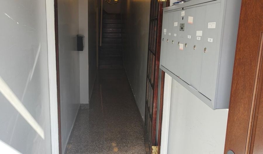 631 N 11TH St 1F, Philadelphia, PA 19123 - 0 Beds, 1 Bath