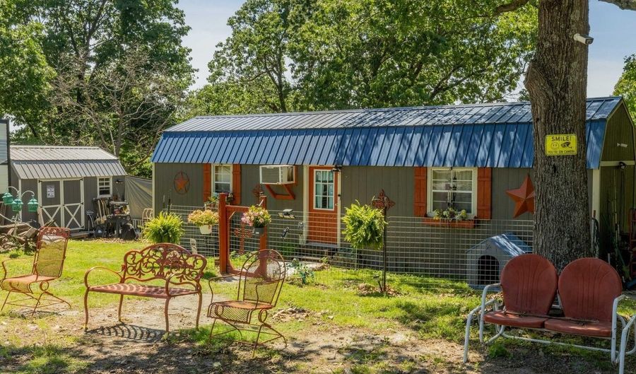 24901 S Deer Valley Rd, Afton, OK 74331 - 1 Beds, 1 Bath