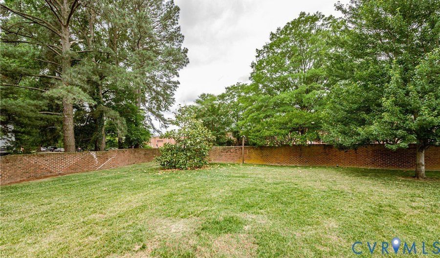 7 Trotter Mill Rd, Ashland, VA 23005 - 2 Beds, 2 Bath