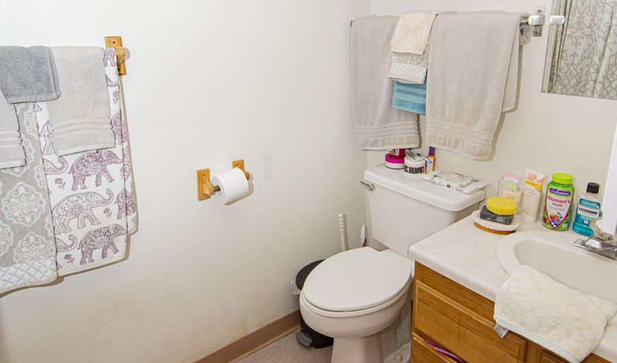5952 Main St, Bonners Ferry, ID 83805 - 0 Beds, 0 Bath