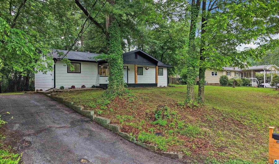919 SW 3RD Ave, Alabaster, AL 35007 - 4 Beds, 2 Bath
