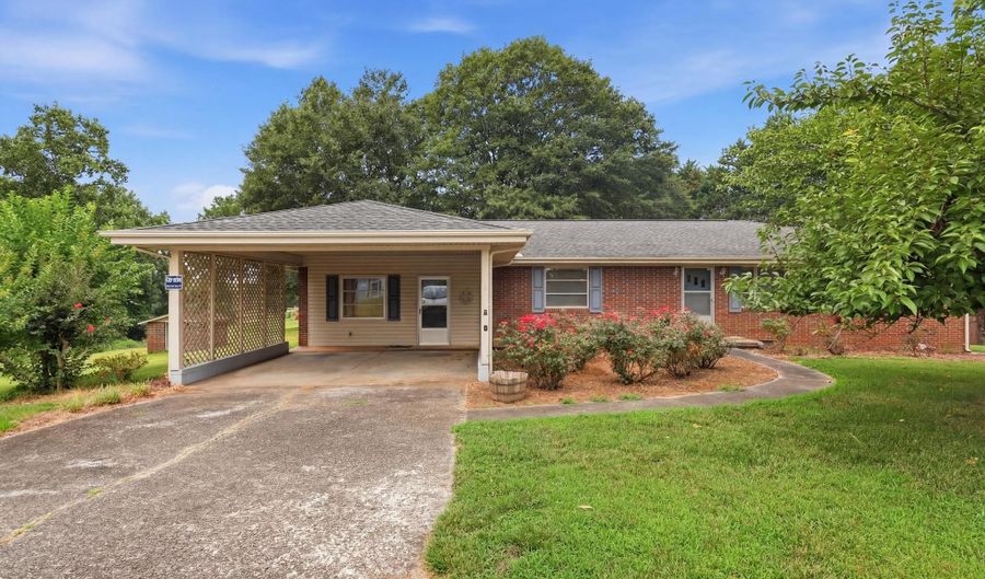 3107 Alto Mud Creek Rd, Alto, GA 30510 - 3 Beds, 2 Bath