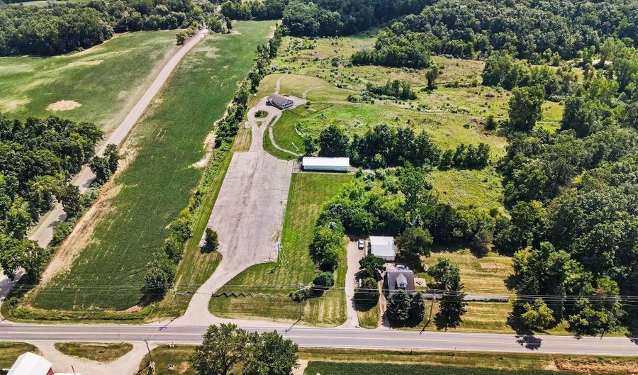 8753 Pleasant Lake Rd, Ann Arbor, MI 48103 - 0 Beds, 2 Bath