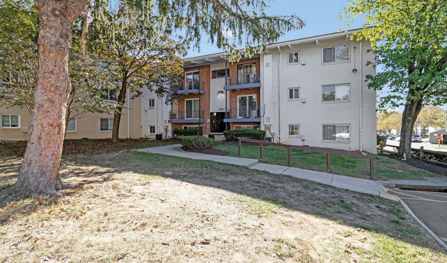 11370 CHERRY HILL Rd 1P104, Beltsville, MD 20705 - 1 Beds, 1 Bath
