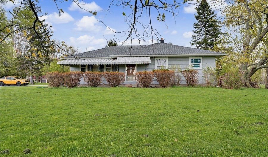 13211 Henskee Rd, Alden, NY 14004 - 3 Beds, 1 Bath