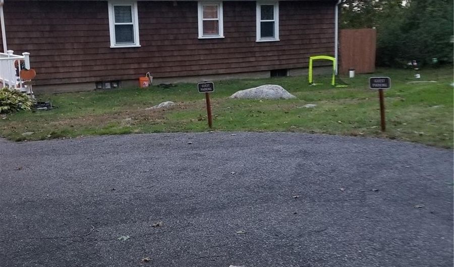 5443 Post Rd 2, Charlestown, RI 02813 - 3 Beds, 1 Bath