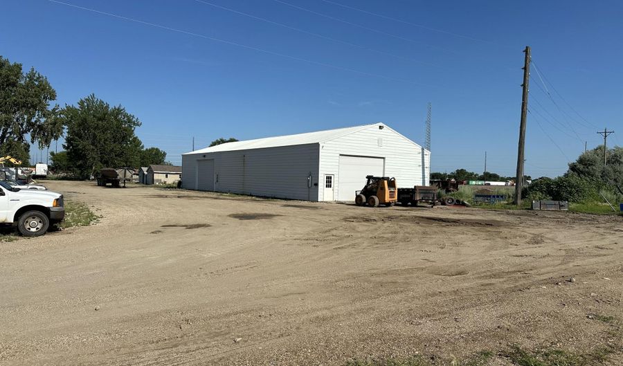 615 East Dr, Aberdeen, SD 57401 - 0 Beds, 0 Bath
