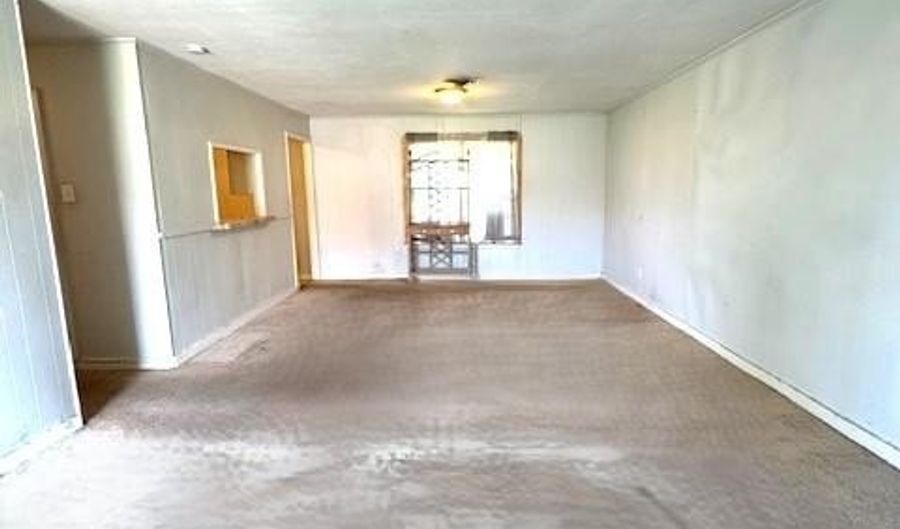 1423 S McCampbell, Aransas Pass, TX 78336 - 2 Beds, 1 Bath