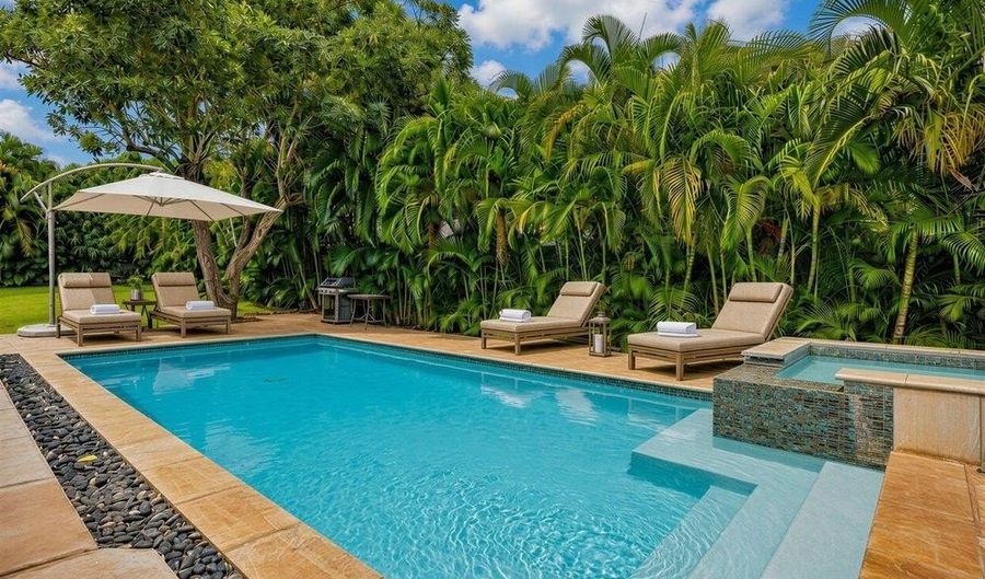 201 Ho'opili Akau St, Kihei, HI 96753 - 4 Beds, 5 Bath