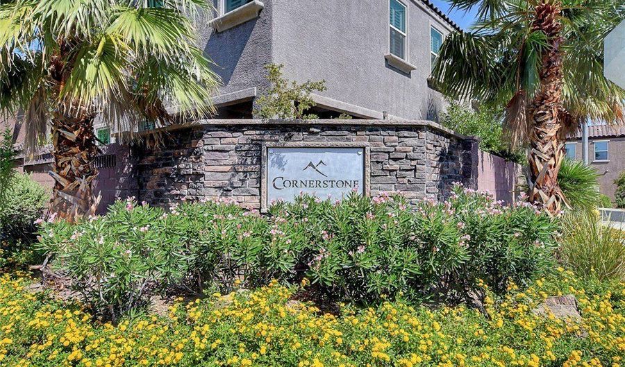 10592 Valdosta Ave, Las Vegas, NV 89129 - 3 Beds, 3 Bath