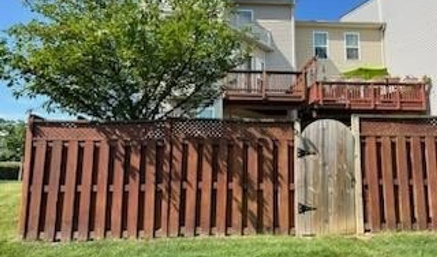 41904 DIABASE Sq, Aldie, VA 20105 - 3 Beds, 4 Bath