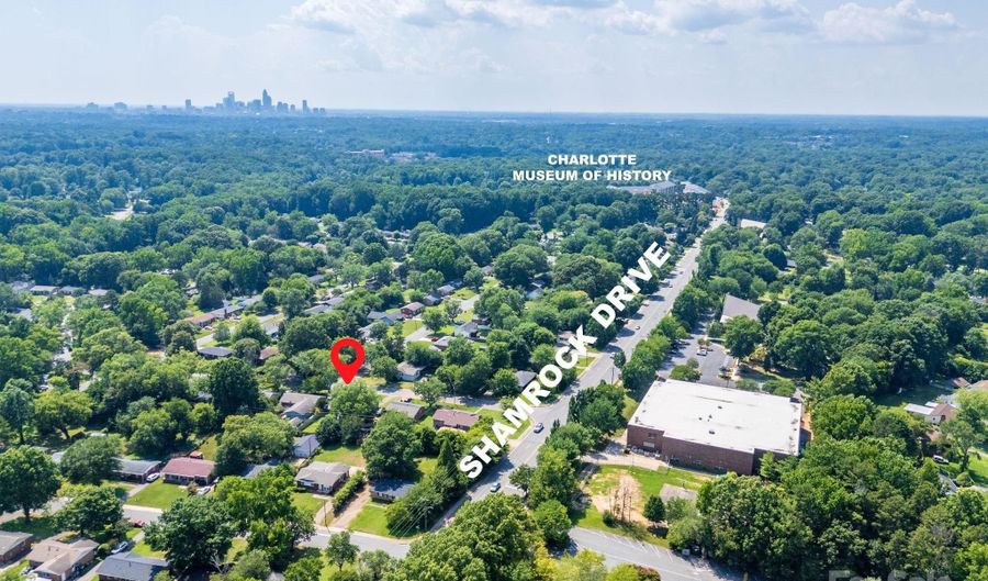 4930 Crestmont Dr, Charlotte, NC 28205 - 3 Beds, 2 Bath