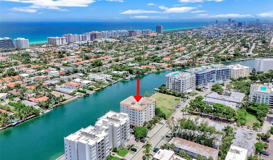 9341 E Bay Harbor Dr 3D, Bay Harbor Islands, FL 33154 - 2 Beds, 3 Bath