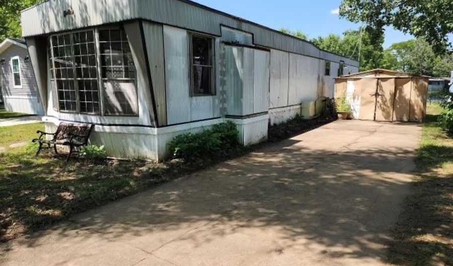 4 Terrace Dr, Ashland, OH 44805 - 2 Beds, 1 Bath