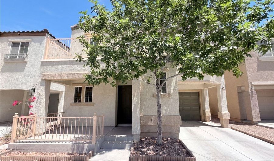 7660 Calico Fields St, Las Vegas, NV 89149 - 3 Beds, 3 Bath