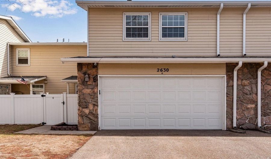 2630 S Vaughn Way C, Aurora, CO 80014 - 3 Beds, 4 Bath