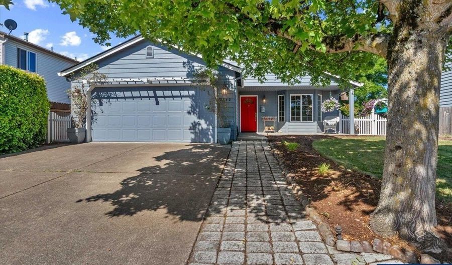 2640 Collingwood St SE, Albany, OR 97322 - 3 Beds, 2 Bath