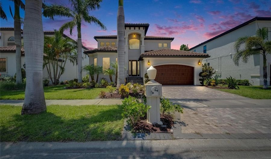 6116 LAGOMAR Ln, Apollo Beach, FL 33572 - 4 Beds, 4 Bath