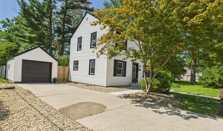 5 Willow Rd, Anderson, IN 46011 - 3 Beds, 2 Bath