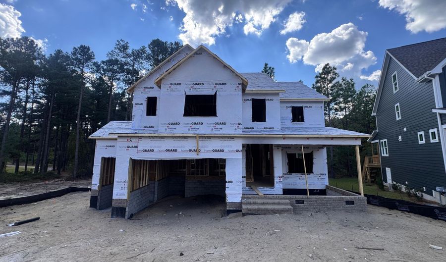 428 Redwater Trl 596, Aberdeen, NC 28315 - 4 Beds, 3 Bath