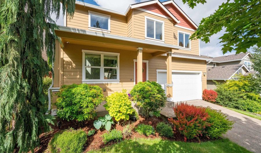 19950 SW VALIANT Dr, Beaverton, OR 97007 - 4 Beds, 3 Bath