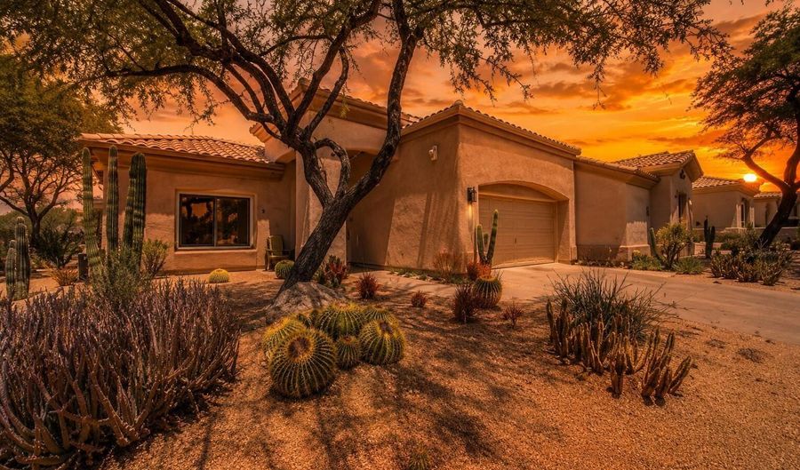 4740 E EDEN Dr, Cave Creek, AZ 85331 - 2 Beds, 2 Bath
