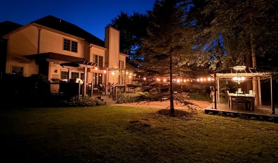1469 Hopkins Rd, Amherst, NY 14221 - 4 Beds, 3 Bath