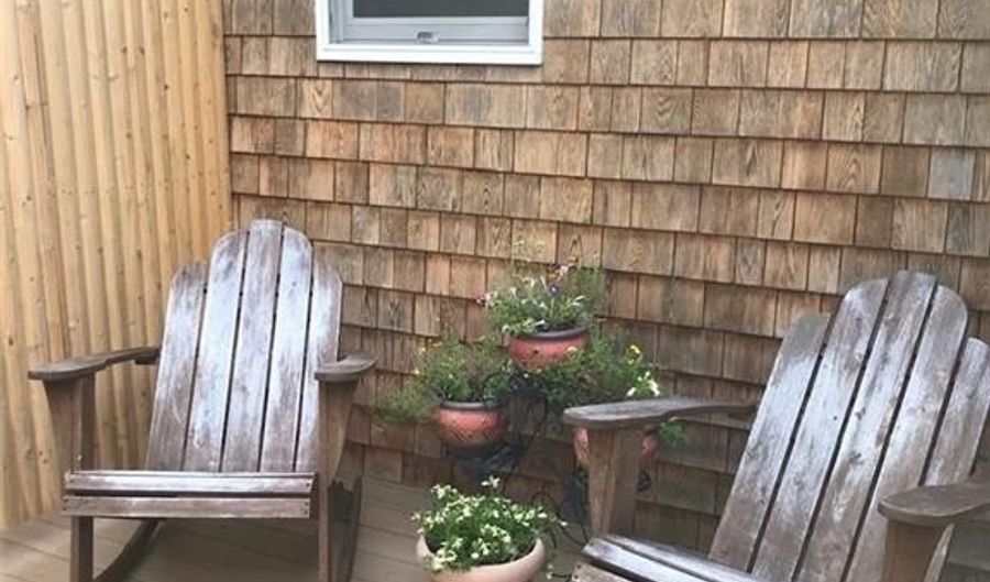 126 Alder Rd, Charlestown, RI 02813 - 3 Beds, 1 Bath