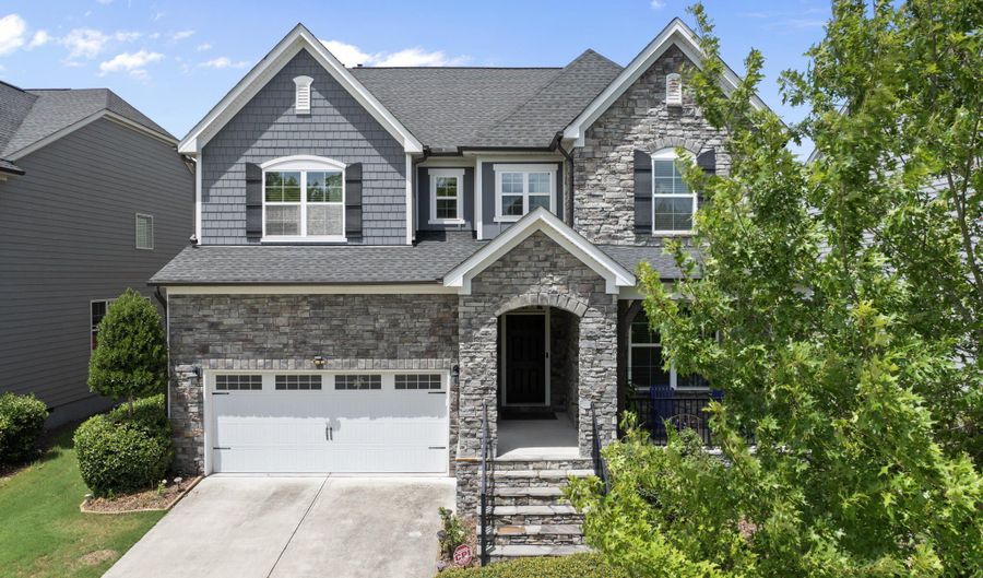 2430 Braxton Wood Ln, Apex, NC 27523 - 5 Beds, 5 Bath