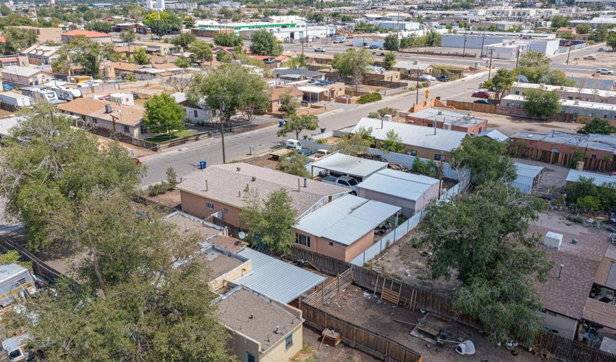 304 MESCALERO Rd NW, Albuquerque, NM 87107 - 3 Beds, 2 Bath