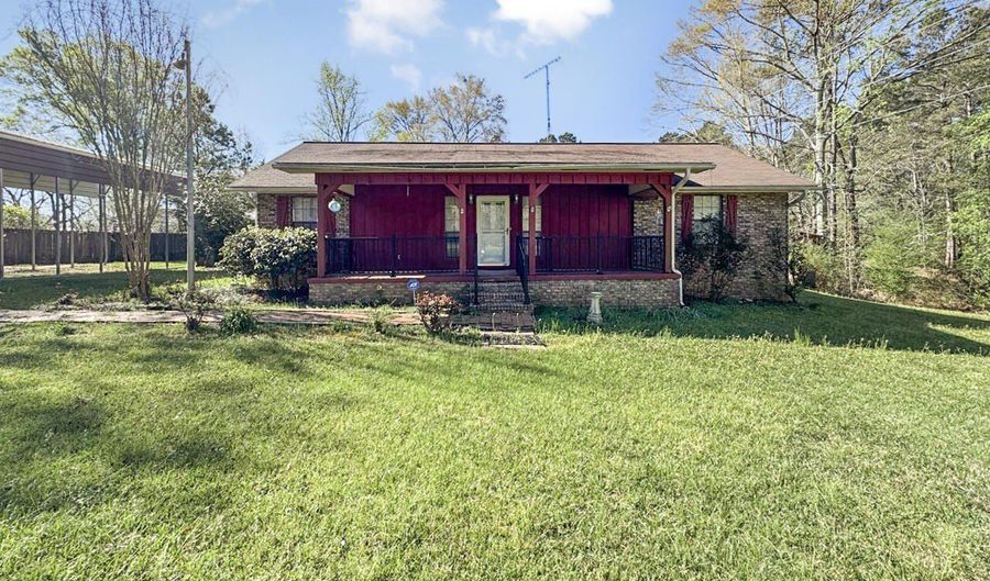 1560 NE Bens Trl, Brookhaven, MS 39601 - 3 Beds, 2 Bath