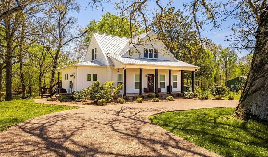549 Sam Mason Rd, Adairville, KY 42202 - 4 Beds, 3 Bath