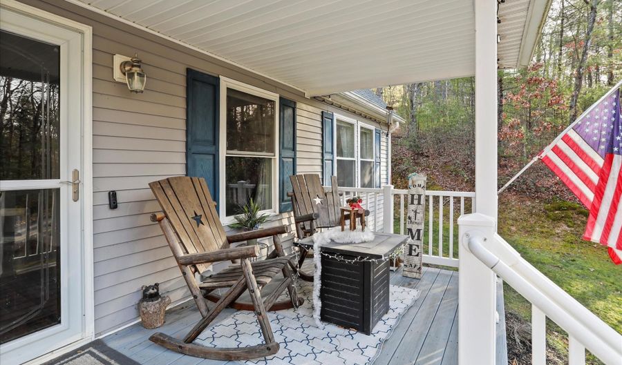 80 SANDPIPER Dr, Basye, VA 22810 - 4 Beds, 3 Bath