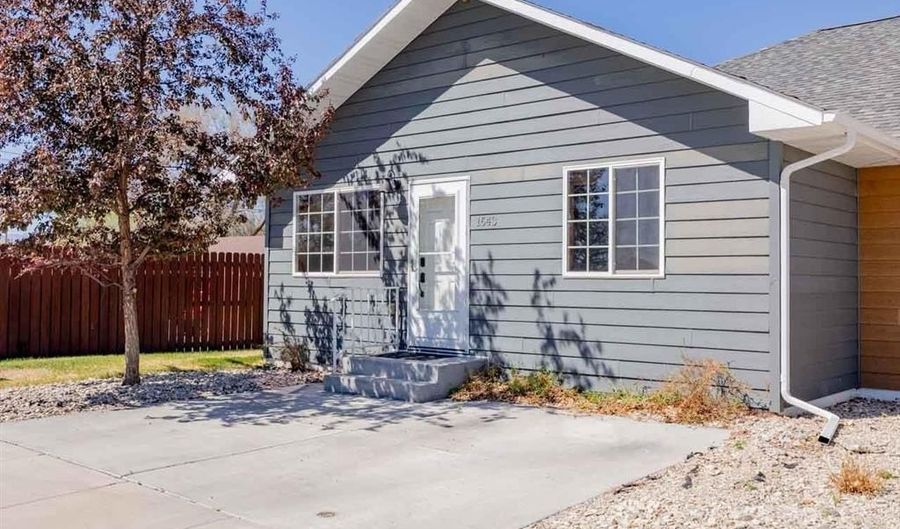1643 Stella Ct, Cody, WY 82414 - 3 Beds, 2 Bath