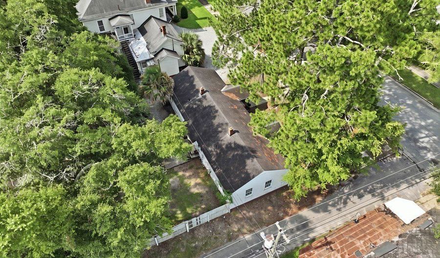 202 N Madison, Albany, GA 31701 - 4 Beds, 2 Bath