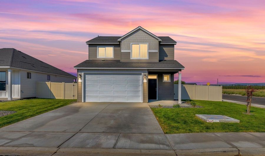 1111 18th St, Benton City, WA 99320 - 3 Beds, 3 Bath