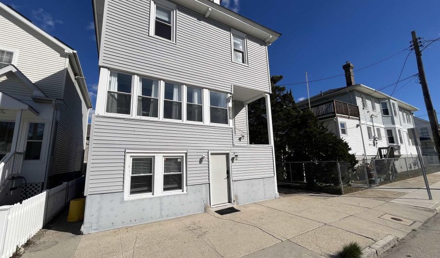 105 N Windsor Ave, Atlantic City, NJ 08401 - 7 Beds, 3 Bath