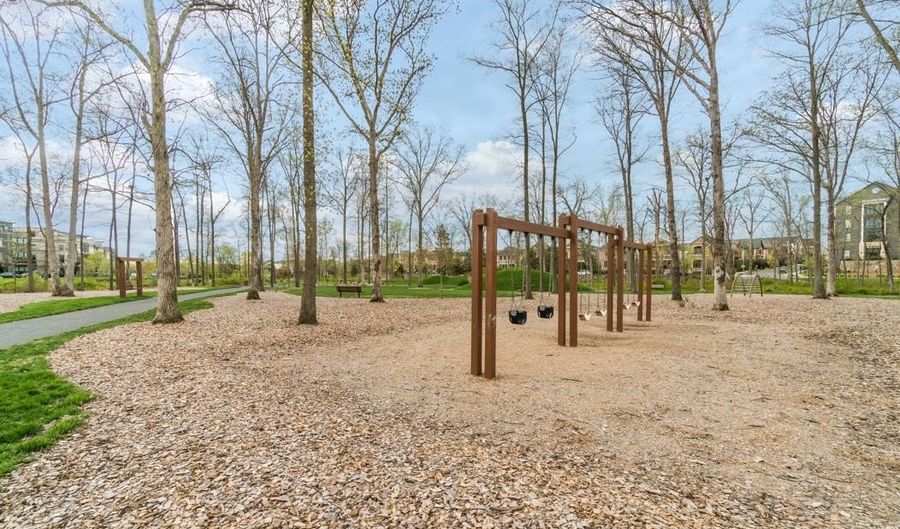 44721 ELLSWORTH Ter, Ashburn, VA 20147 - 4 Beds, 5 Bath