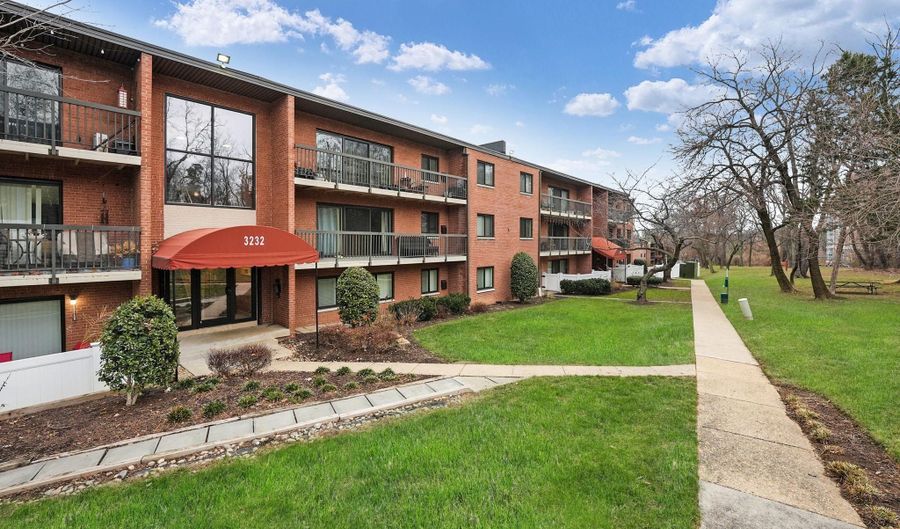 3232 S 28TH St 202, Alexandria, VA 22302 - 1 Beds, 1 Bath