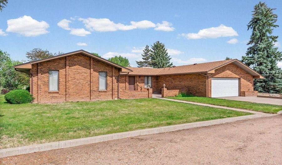 40510 County Road 29, Ault, CO 80610 - 3 Beds, 3 Bath